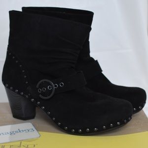 Dansko Nikita Kid Suede Boot EU 40, US 9.5-10 NEW